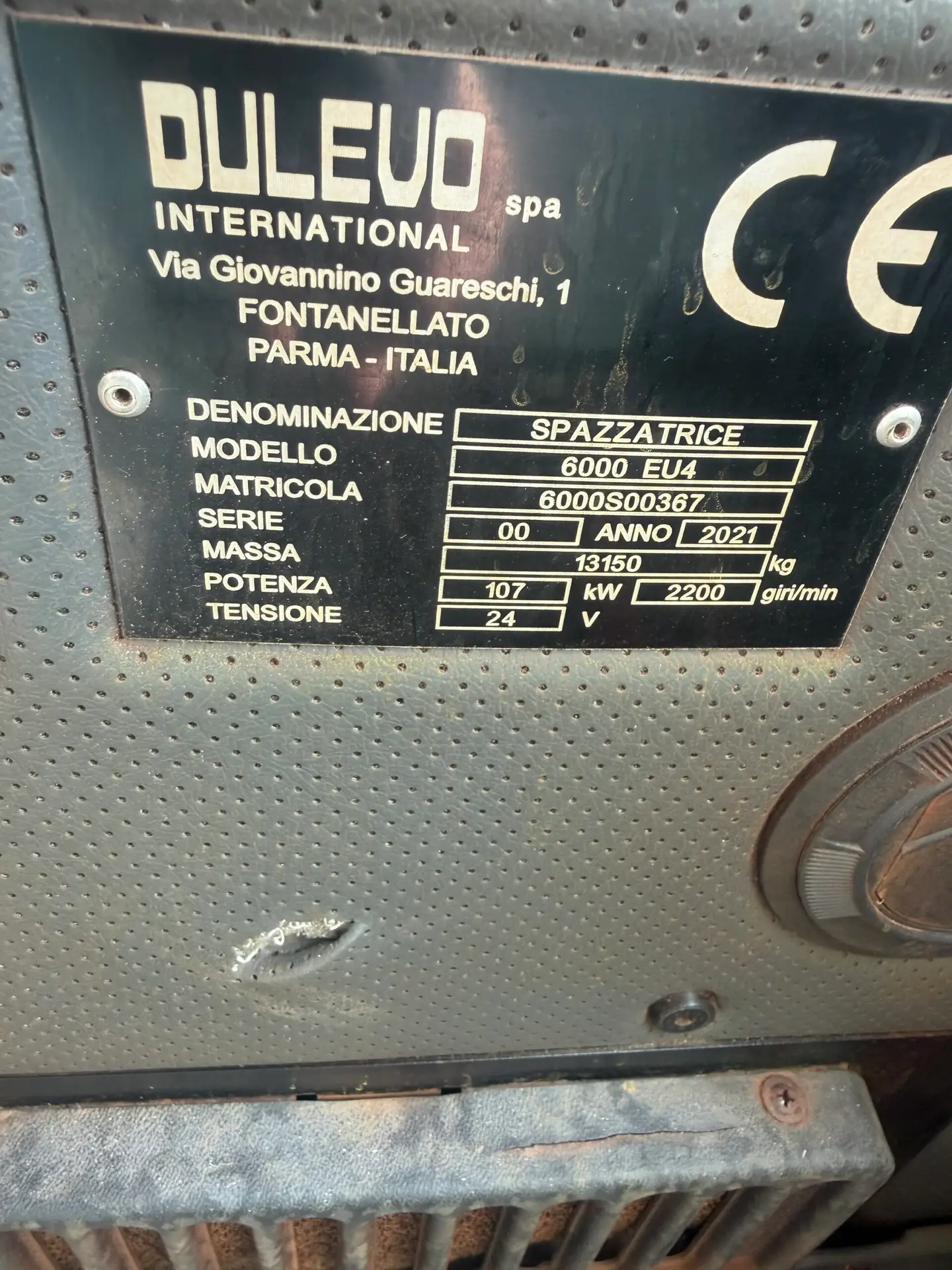 Dulevo 6000 Street Sweeper - Image 9